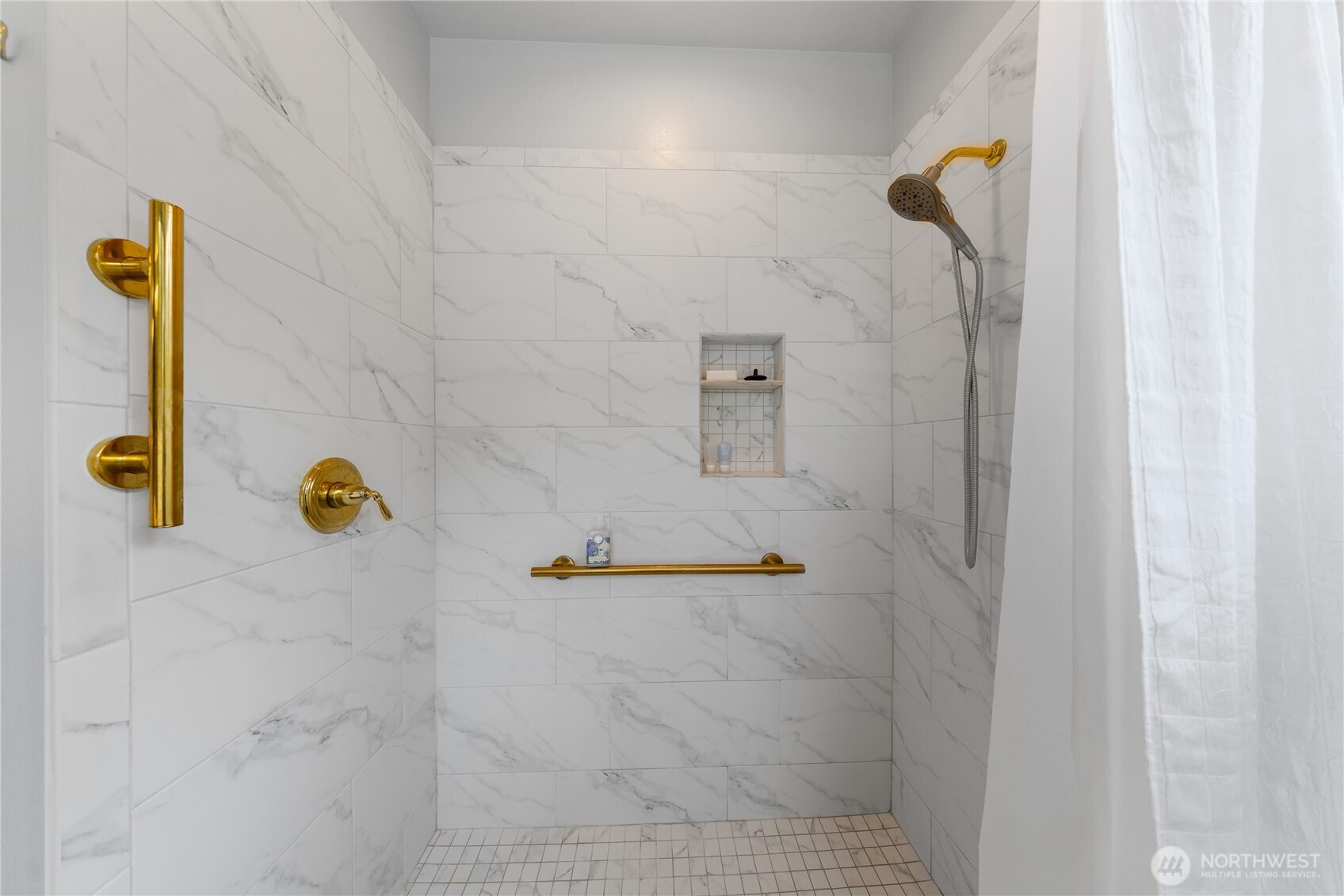 3939 Rockridge Parkway Anacortes WA 98221