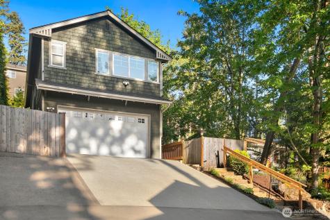 1508 208th Avenue NE Sammamish WA 98074