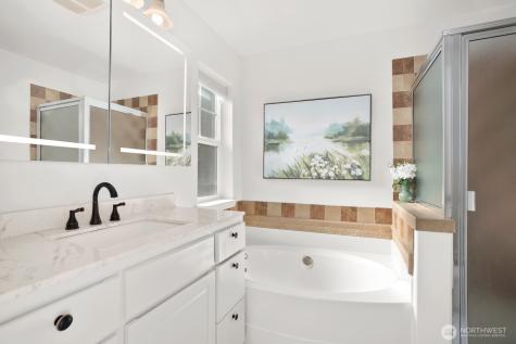 1508 208th Avenue NE Sammamish WA 98074