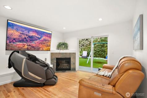 1508 208th Avenue NE Sammamish WA 98074