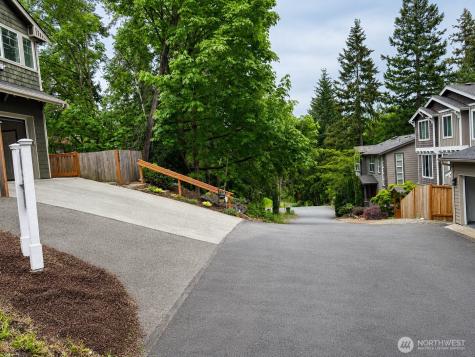 1508 208th Avenue NE Sammamish WA 98074