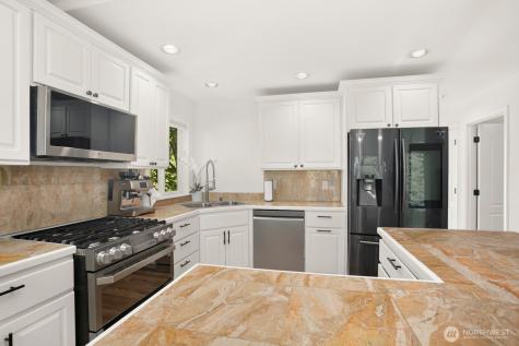 1508 208th Avenue NE Sammamish WA 98074