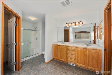1610 NE Mount Kamela Court Poulsbo WA 98370