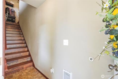 310 Jeff Street Mount Vernon WA 98274