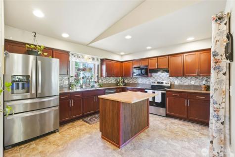 310 Jeff Street Mount Vernon WA 98274