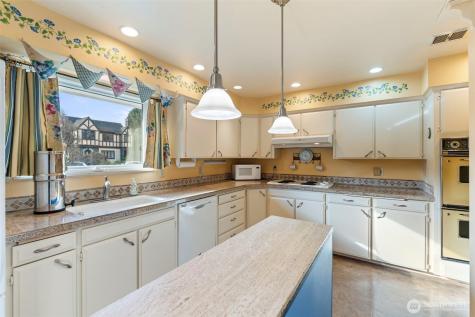 3306 Fairfield Road SE Tumwater WA 98501