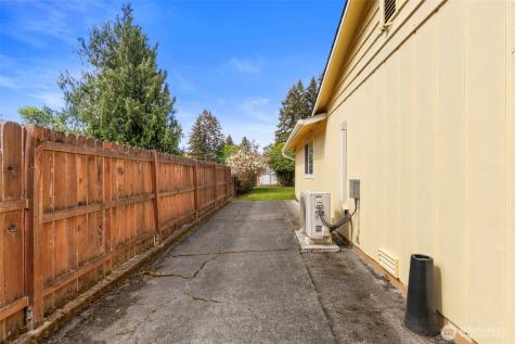 1344 NE Franklin Avenue Bremerton WA 98311