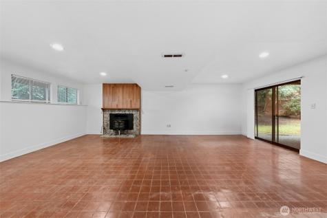 13919 SE 3rd Place Bellevue WA 98005