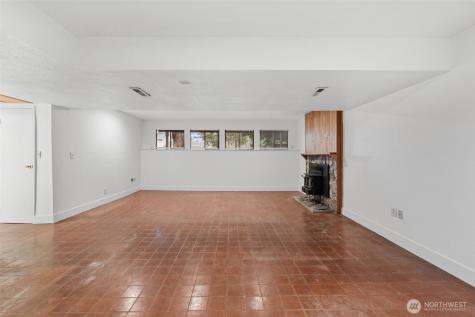 13919 SE 3rd Place Bellevue WA 98005