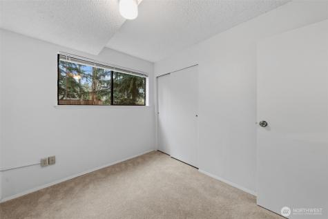 13919 SE 3rd Place Bellevue WA 98005