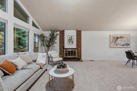 13919 SE 3rd Place Bellevue WA 98005