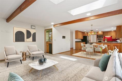 2833 140th Avenue NE Bellevue WA 98005