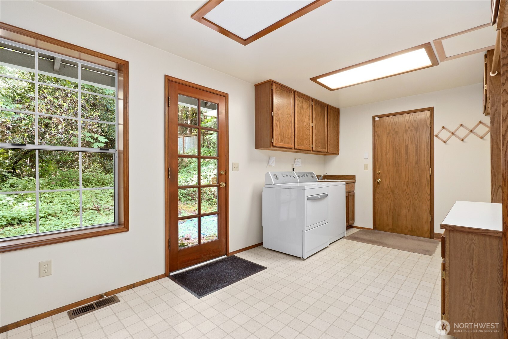 2833 140th Avenue NE Bellevue WA 98005