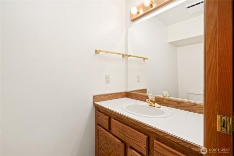 2833 140th Avenue NE Bellevue WA 98005