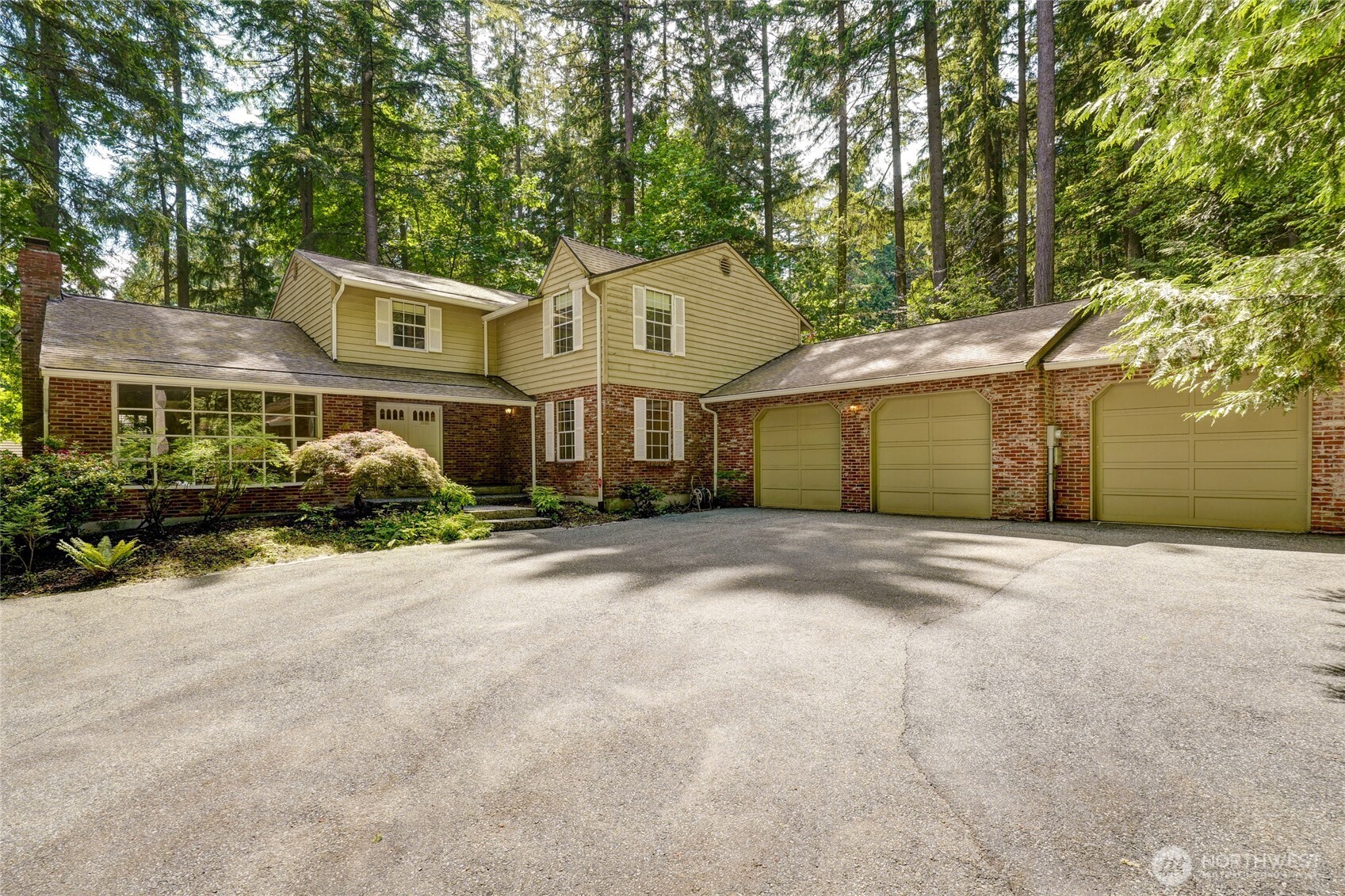 2833 140th Avenue NE Bellevue WA 98005