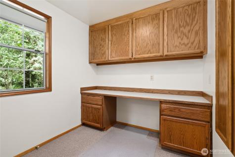 2833 140th Avenue NE Bellevue WA 98005