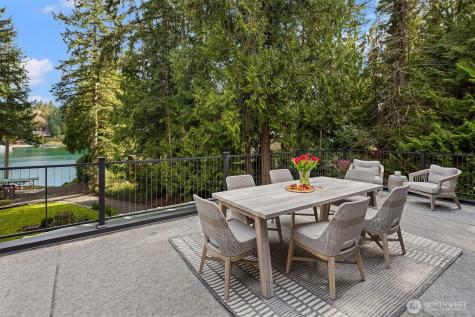 11710 Arrow Point Drive NE Bainbridge Island WA 98110