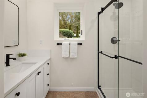 11710 Arrow Point Drive NE Bainbridge Island WA 98110