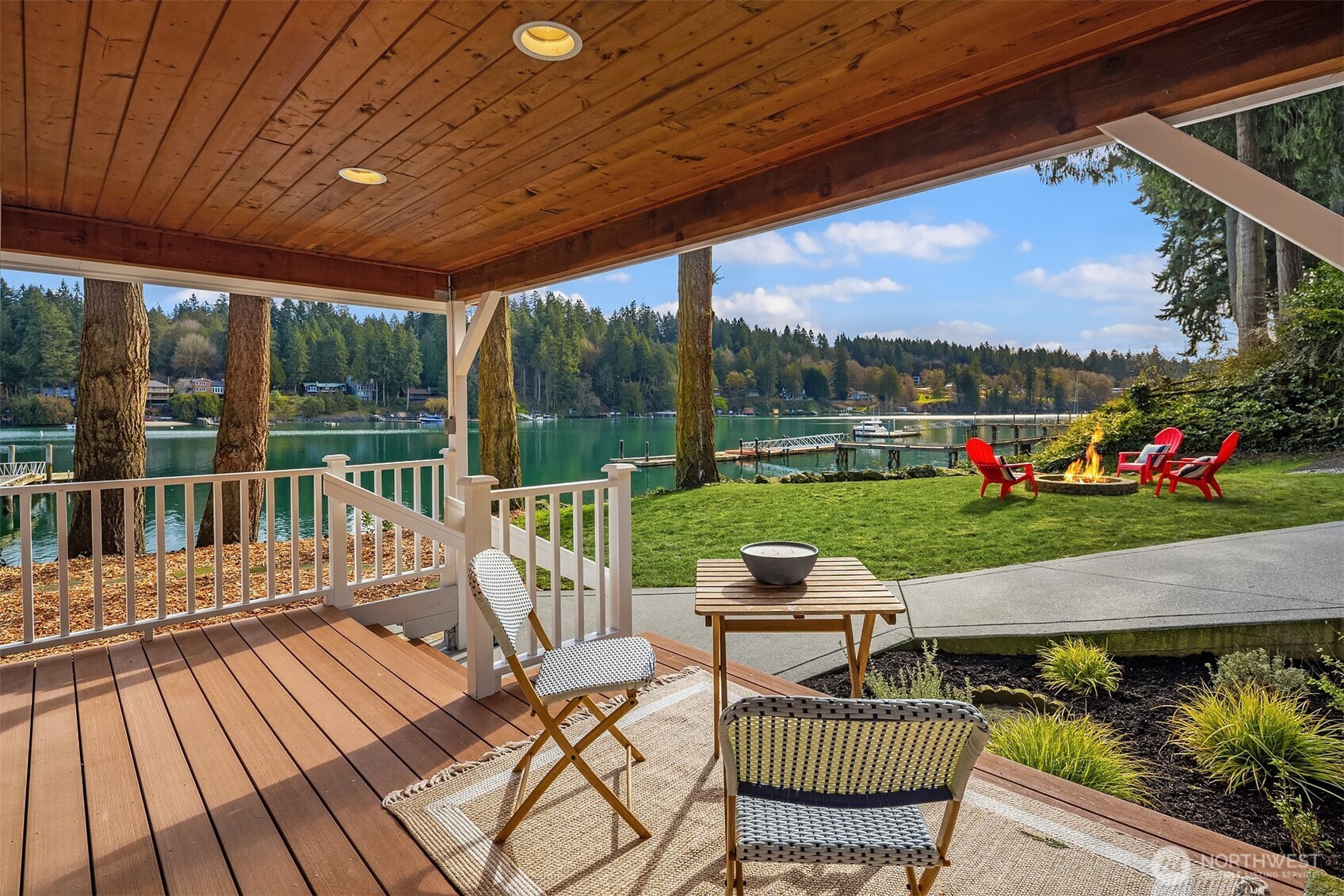 11710 Arrow Point Drive NE Bainbridge Island WA 98110