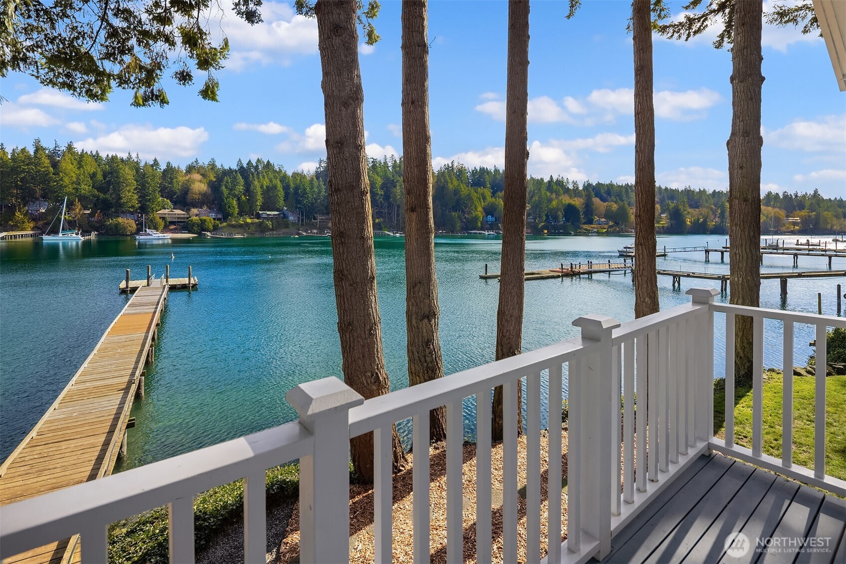 11710 Arrow Point Drive NE Bainbridge Island WA 98110