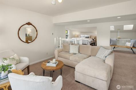 11710 Arrow Point Drive NE Bainbridge Island WA 98110