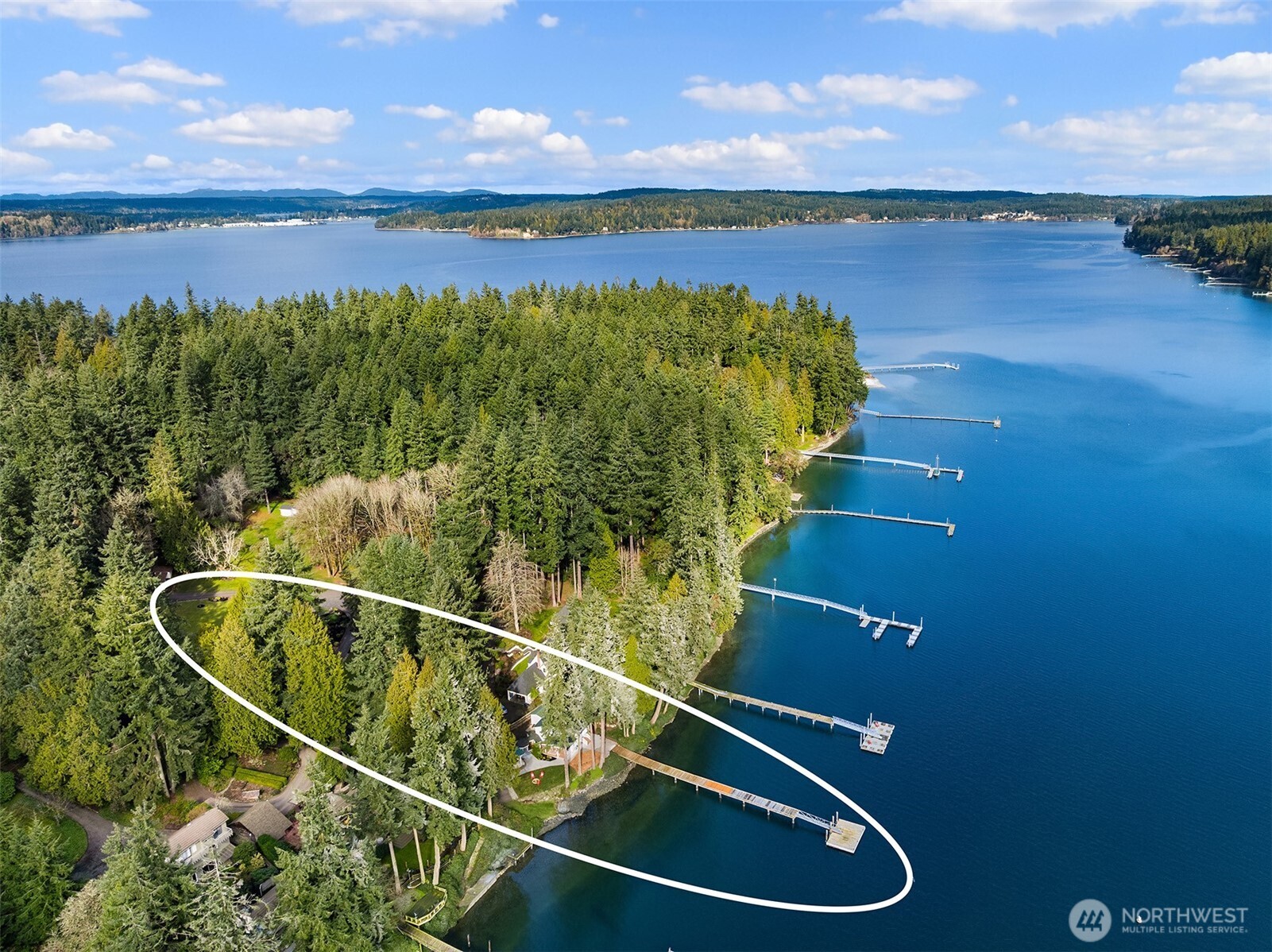 11710 Arrow Point Drive NE Bainbridge Island WA 98110