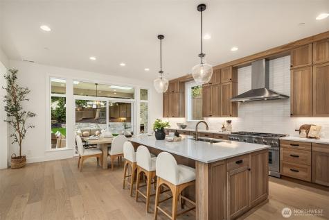 10468 NE 113th Place Kirkland WA 98033