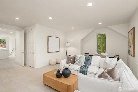 10468 NE 113th Place Kirkland WA 98033