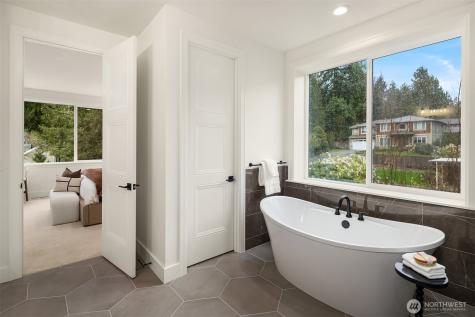 10468 NE 113th Place Kirkland WA 98033