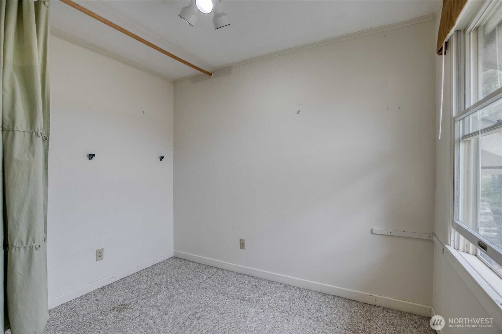 631 Chenault Avenue Hoquiam WA 98550