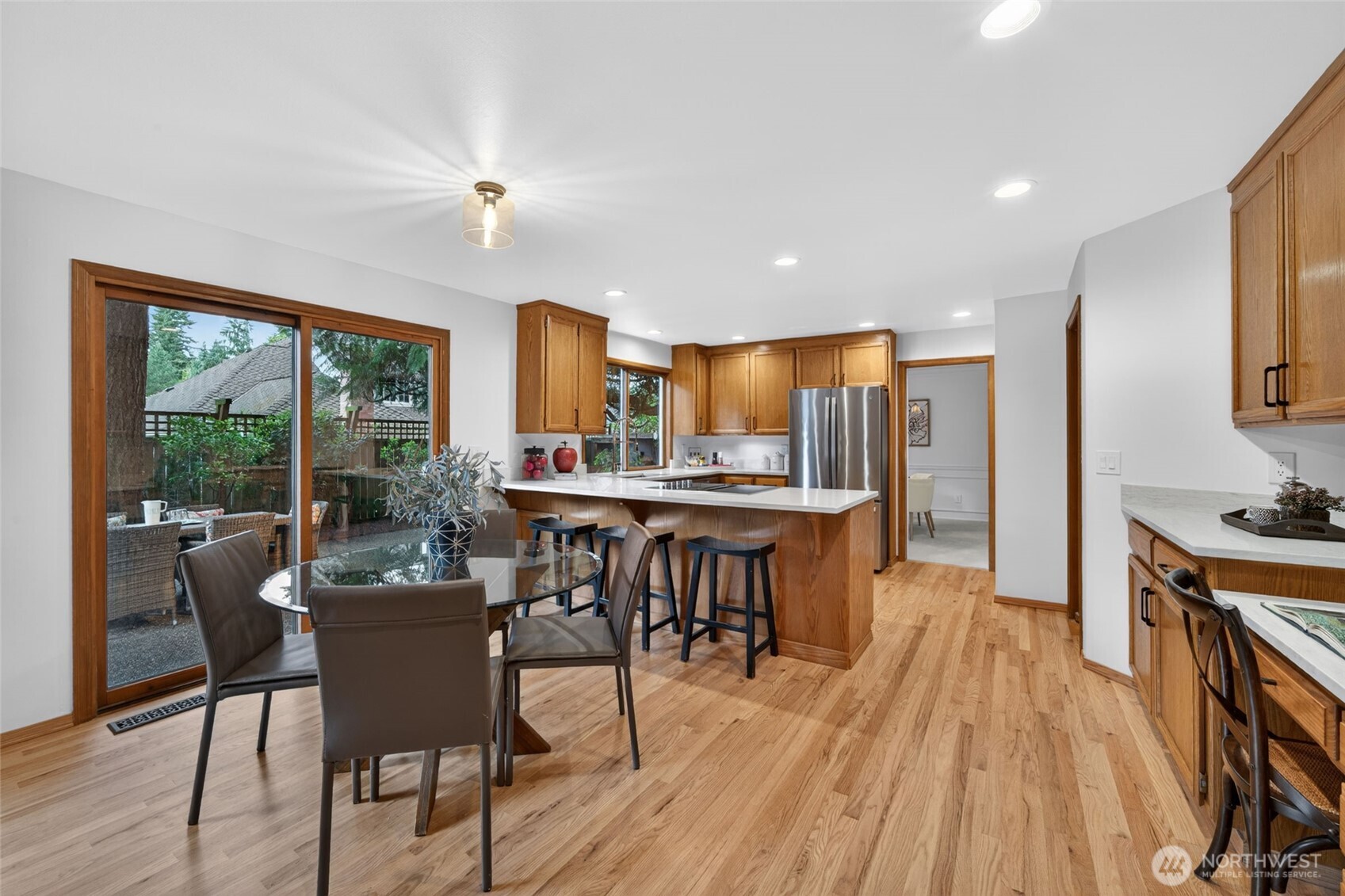 12610 NE 68th Place Kirkland WA 98033
