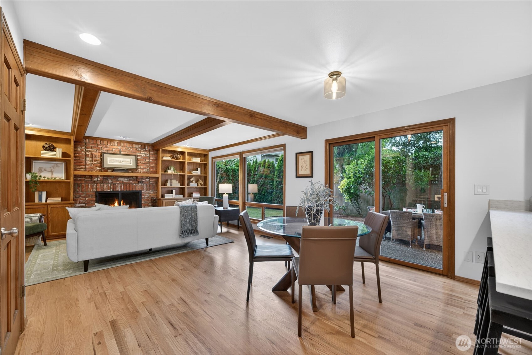 12610 NE 68th Place Kirkland WA 98033