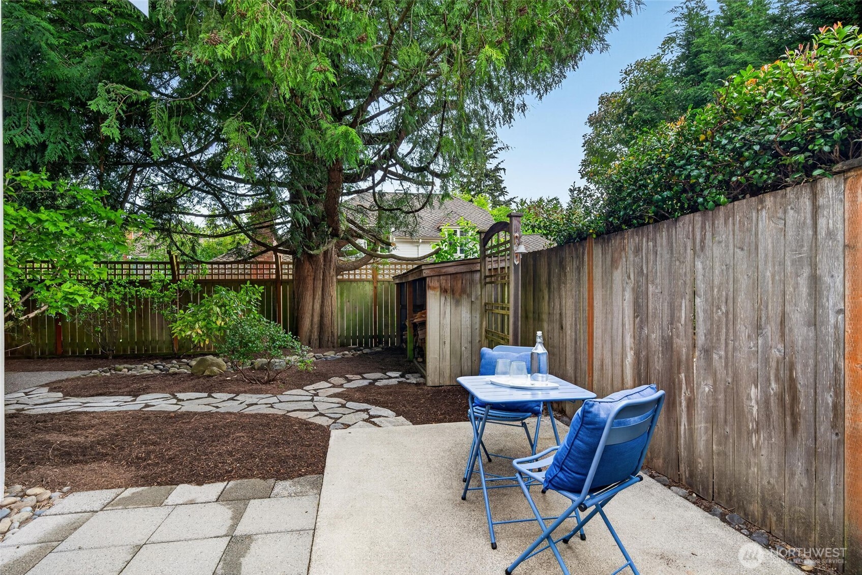 12610 NE 68th Place Kirkland WA 98033