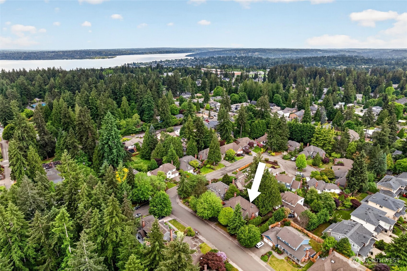 12610 NE 68th Place Kirkland WA 98033