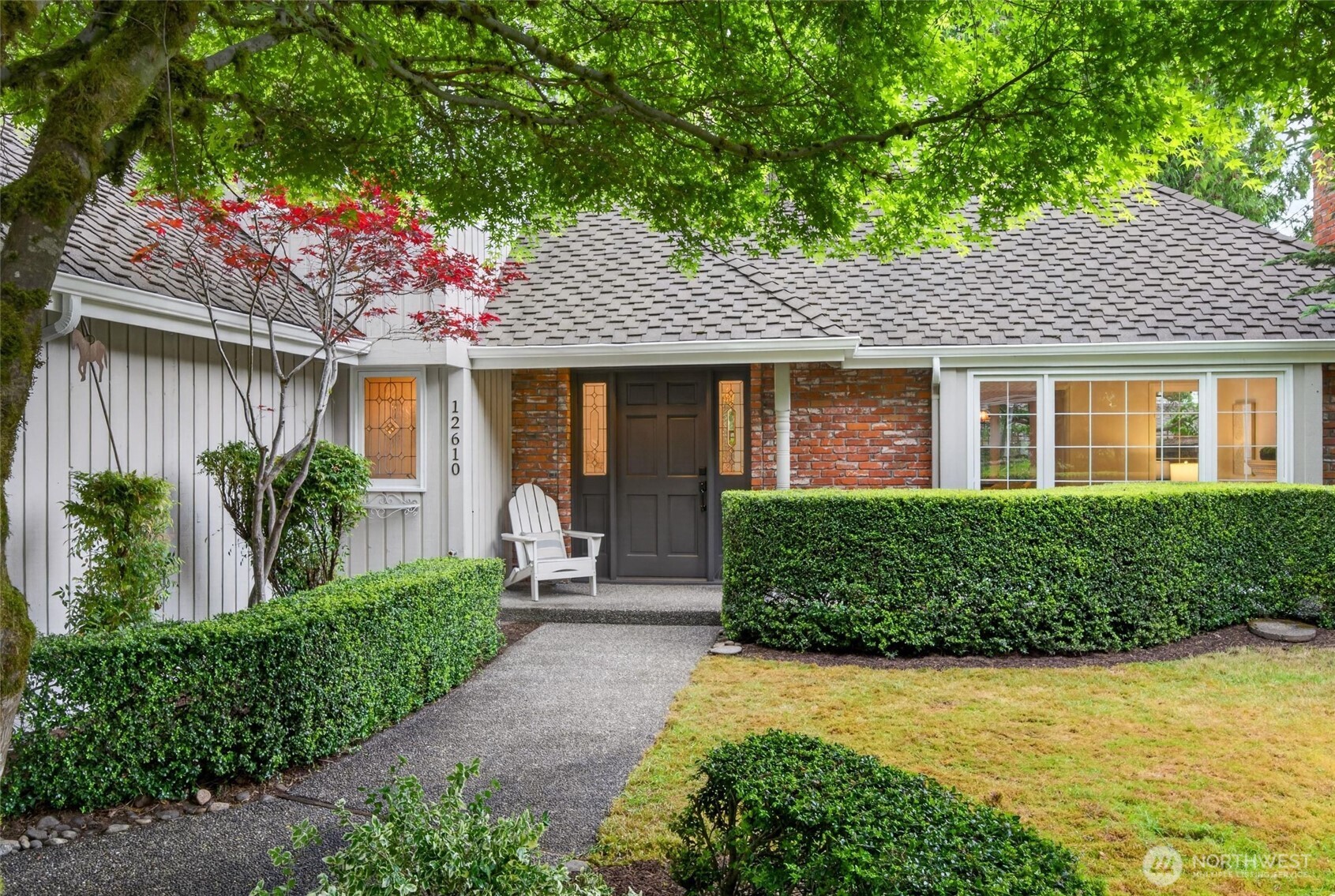 12610 NE 68th Place Kirkland WA 98033