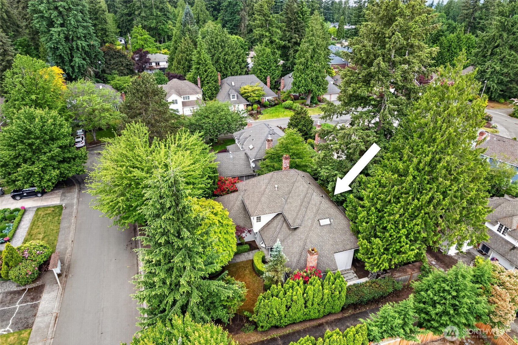 12610 NE 68th Place Kirkland WA 98033