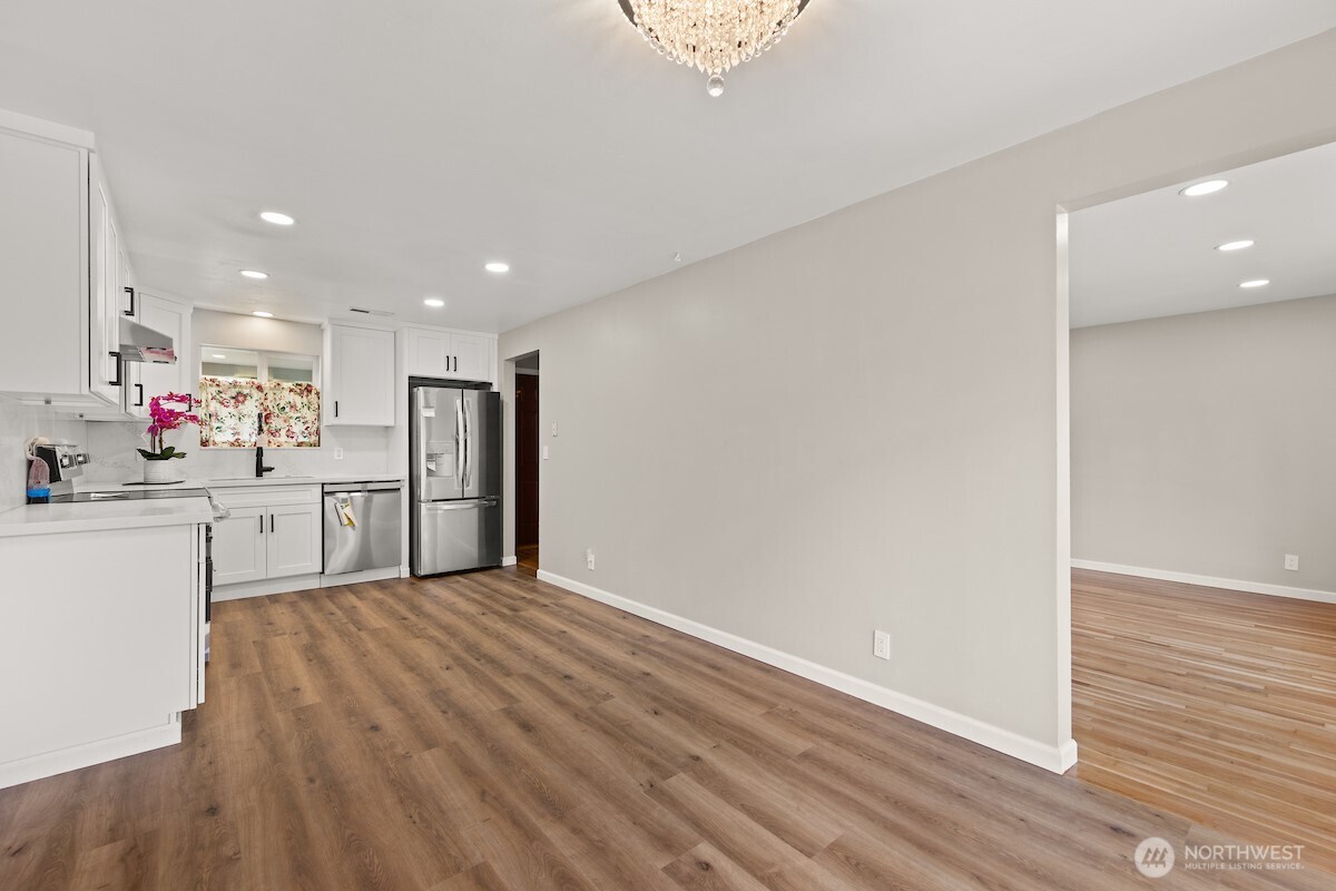604 N 201st Street Shoreline WA 98133