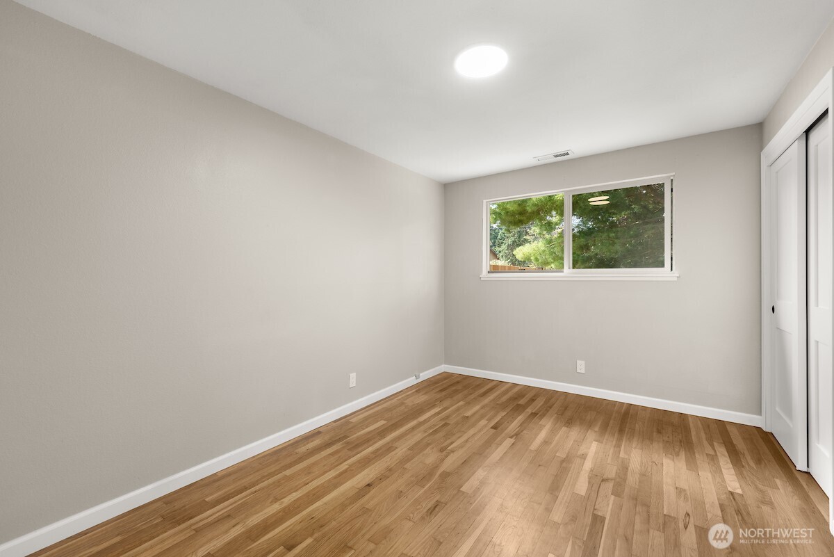604 N 201st Street Shoreline WA 98133