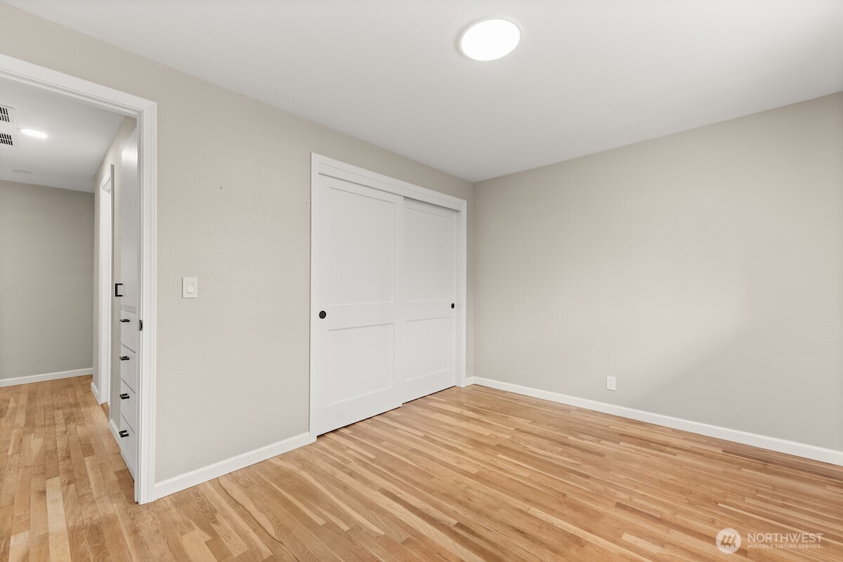 604 N 201st Street Shoreline WA 98133