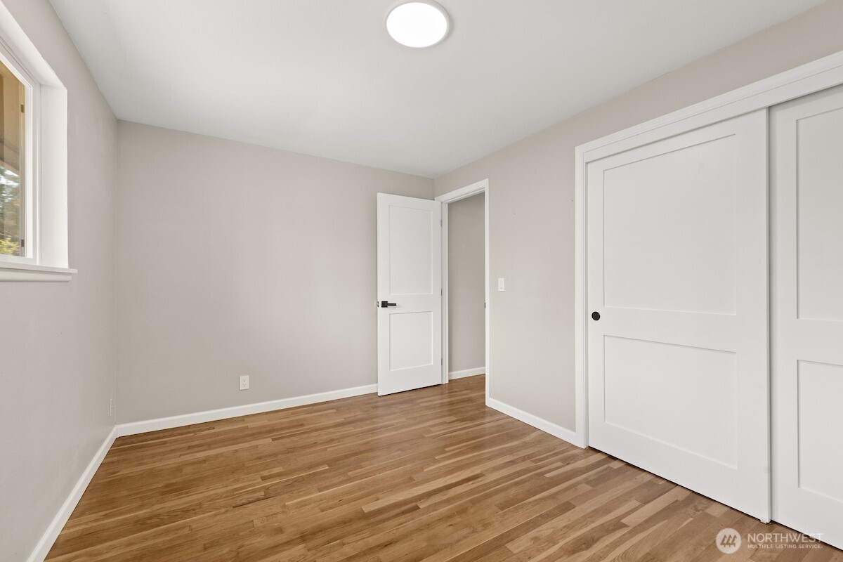 604 N 201st Street Shoreline WA 98133