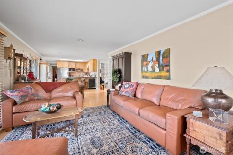 601 SW Thornberry Oak Harbor WA 98277