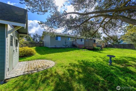 601 SW Thornberry Oak Harbor WA 98277
