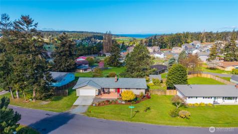 601 SW Thornberry Oak Harbor WA 98277