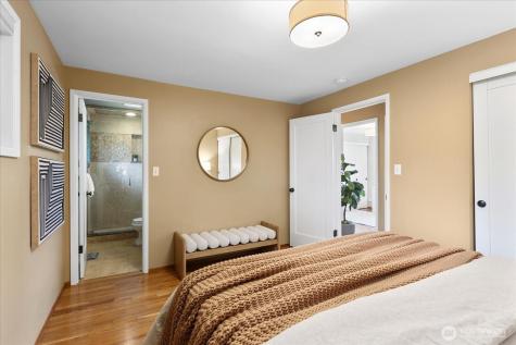 16010 SE 5th Street Bellevue WA 98008