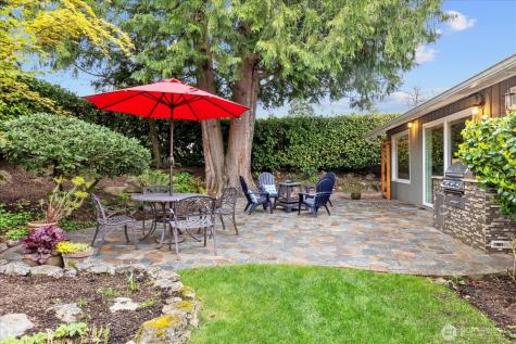 16010 SE 5th Street Bellevue WA 98008
