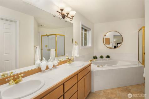 10330 NE 151st Place Bothell WA 98011