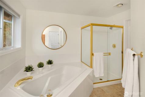 10330 NE 151st Place Bothell WA 98011