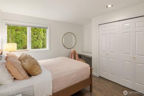 10330 NE 151st Place Bothell WA 98011