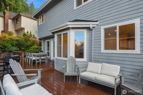 10330 NE 151st Place Bothell WA 98011