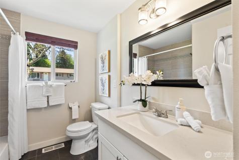 440 S 304th Street Federal Way WA 98003